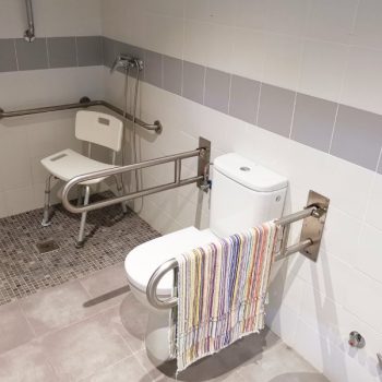 baño habitación doble residencia de mayores